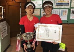ビギナー優勝　中島さん・加賀谷さん