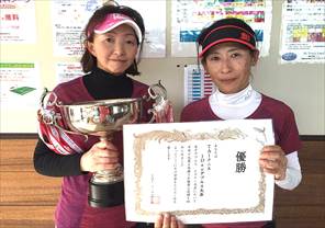 ビギナー優勝　奥平さん・高野さん
