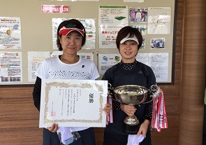 ビギナー優勝　松井さん・山田さん