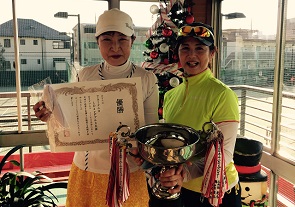 ノービス優勝　玉川さん・江守さん