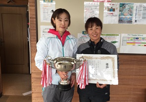 ビギナー優勝　金子さん・小泉さん